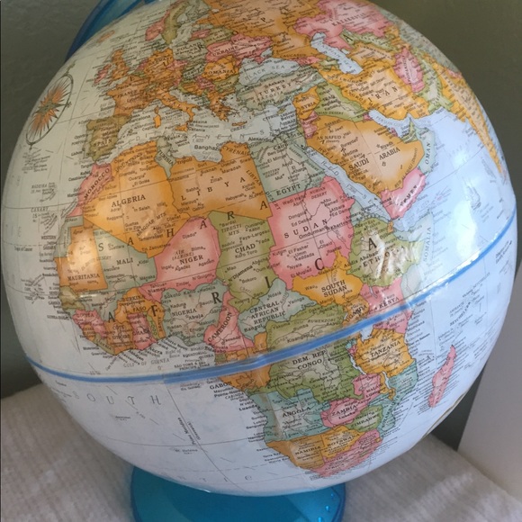 World Globe - Picture 4 of 7